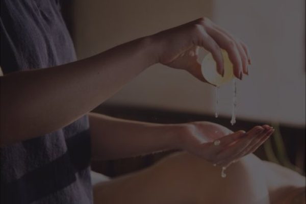 مساج الأروماثيرابي — التقنيات التي نستخدمها